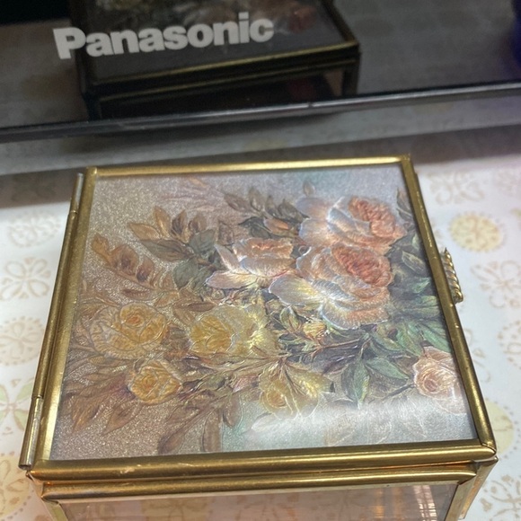 Vintage Square Brass & Sepia Glass Trinket Box mirrored bottom hinged round feet - Picture 1 of 8